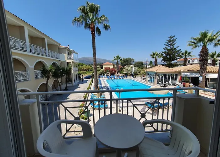 Vivian Hotel
