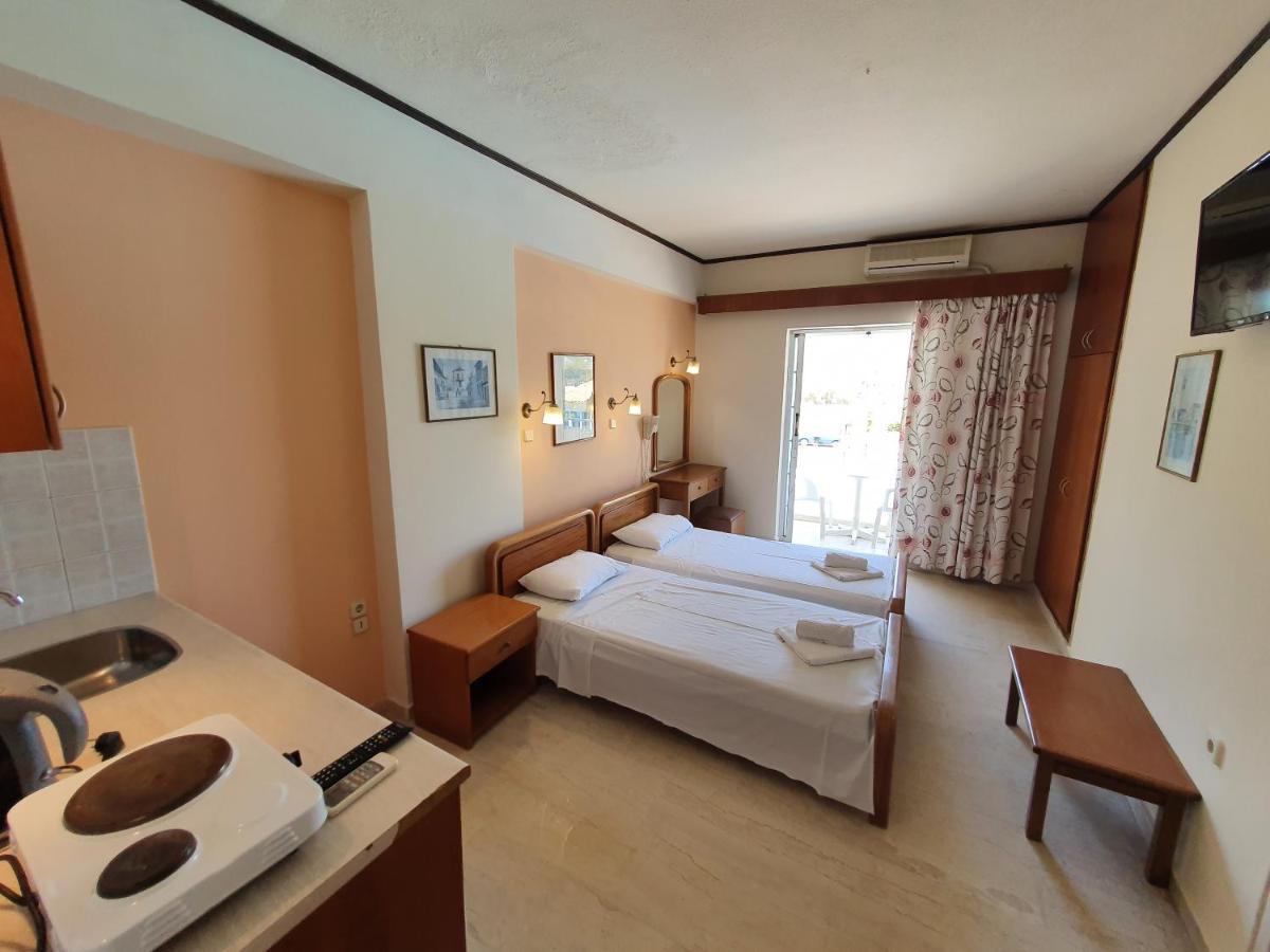 Vivian Hotel Aparthotel
